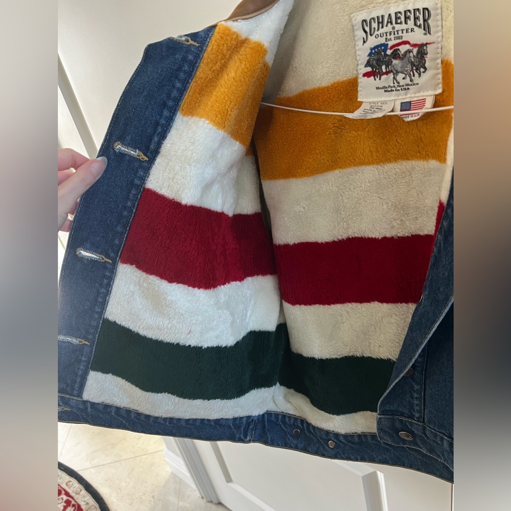 Women’s Medium Schaefer Outfitters Denim Jacket - Picture 6 of 16